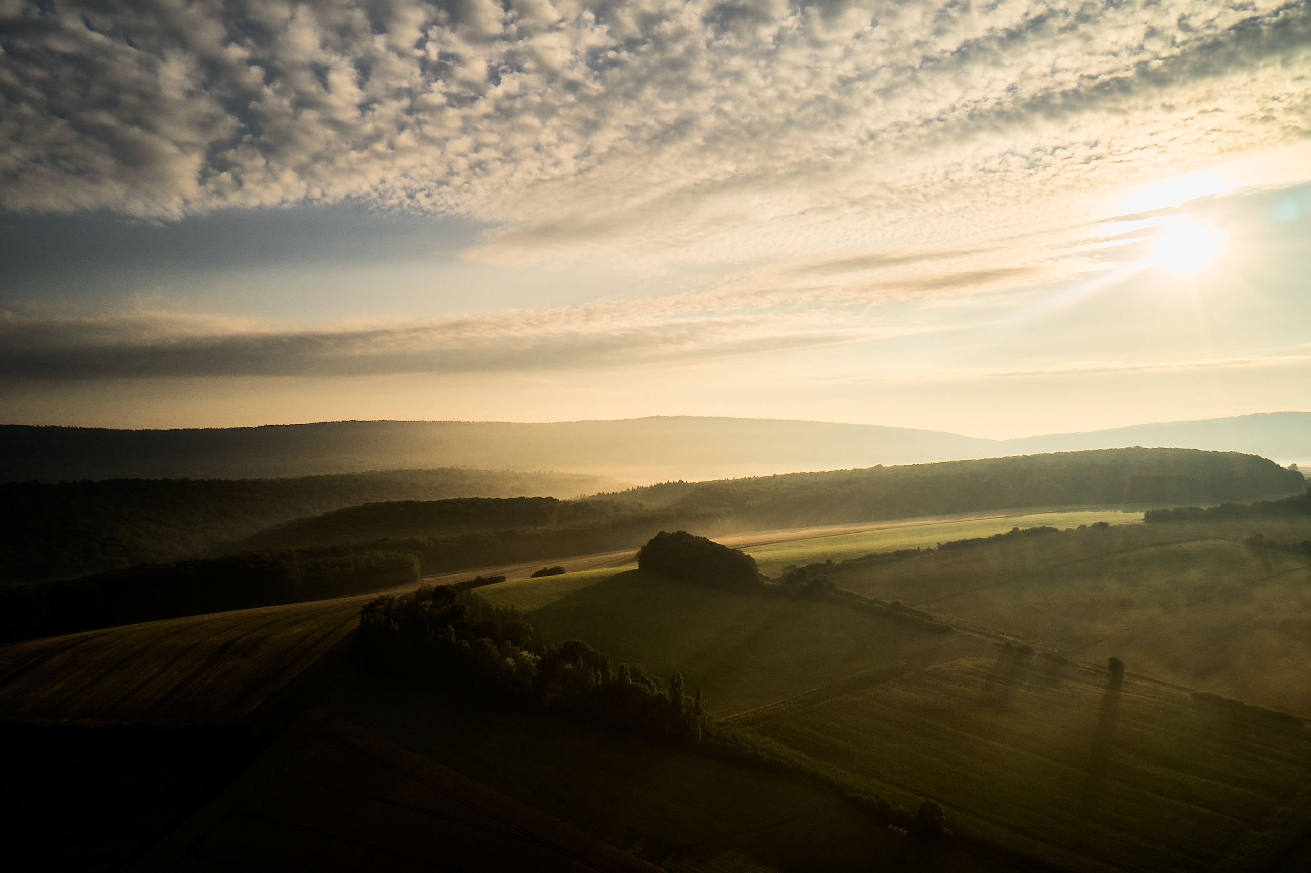 kws0720_field_scenery_drone_shot_031.jpg