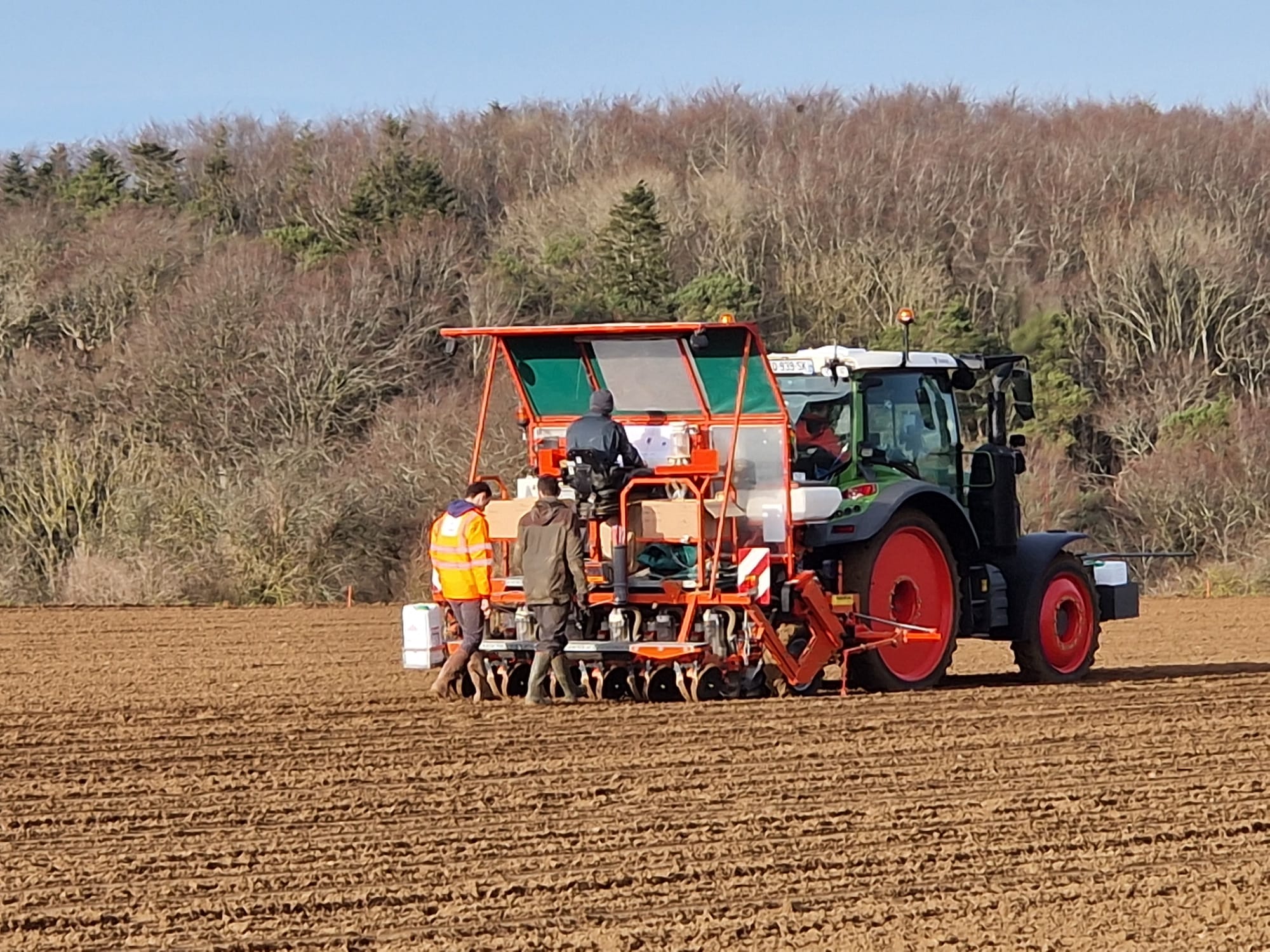 Semis Essais betteraves sucrières normandie 2026